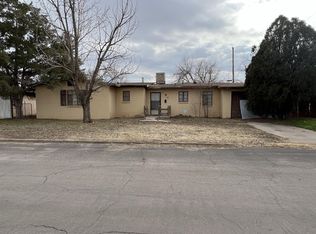 61 W Wells St, Roswell, NM 88203