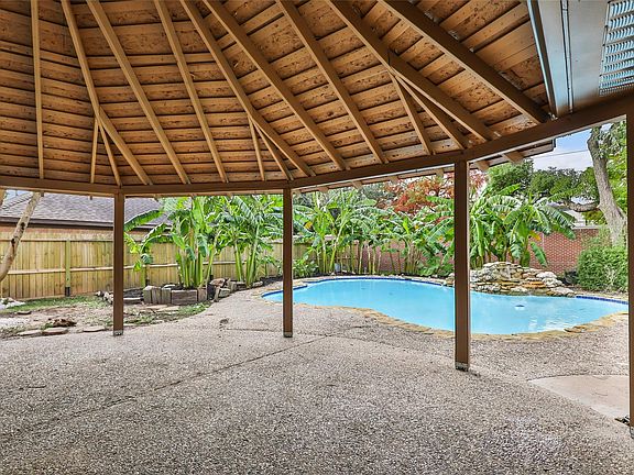 5th image of 3606 Ridgeview Dr