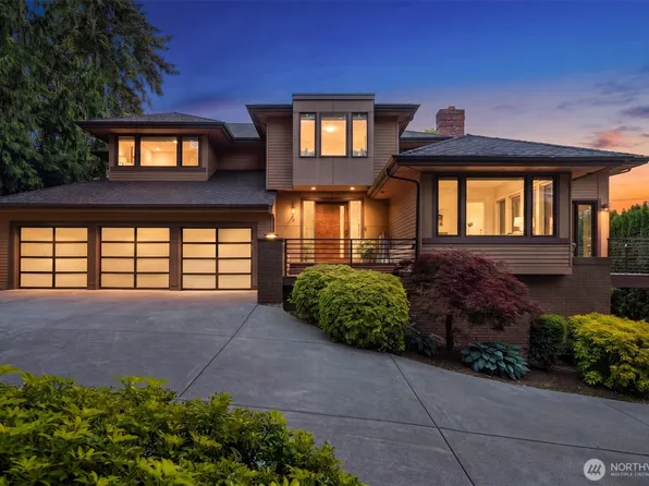 7842 NE 10th Street, Medina, WA 98039
