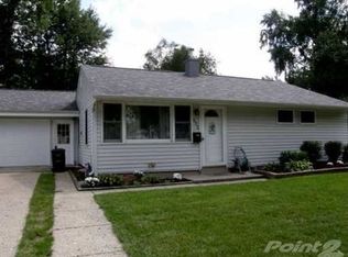 452 Manchester Dr, South Bend, IN