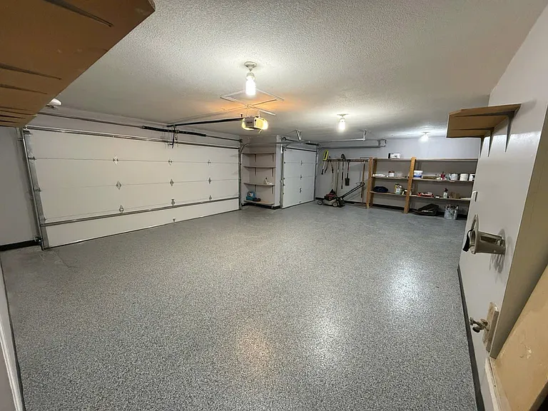 125 Sharon Dr — Photo 28