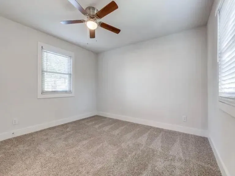 1406 Harlandale Ave — Photo 23