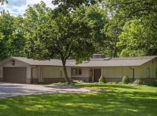 3705 39th Street Ct, Moline, IL 61265