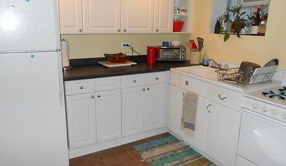 3rd image of 2219 W Lawrence Ave