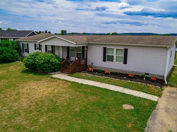 52 Feather Cir, Chillicothe, OH 45601