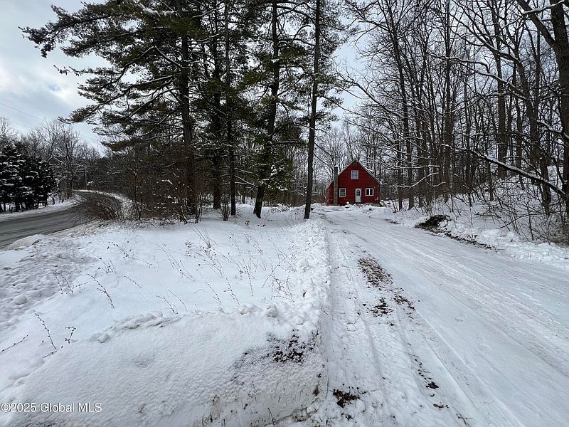3rd image of 195 Thomas Road