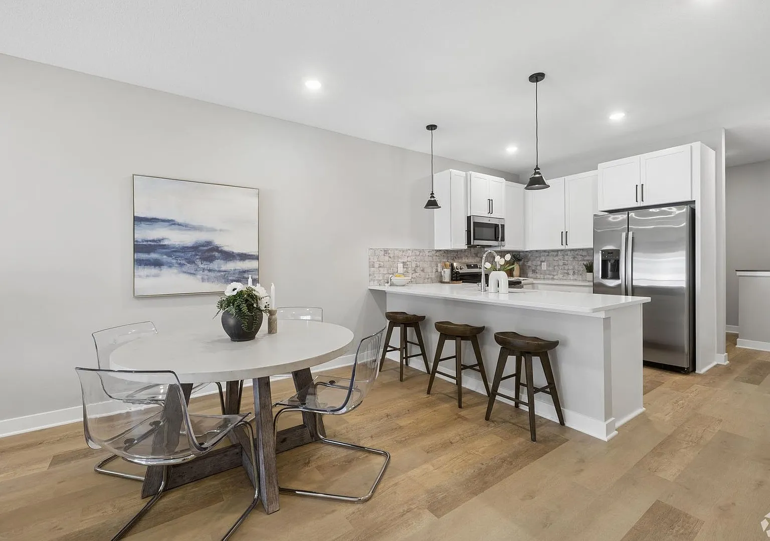 Oneka Fields Townhomes (C) — Photo 3