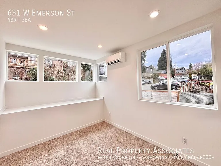 631 W Emerson St — Photo 19