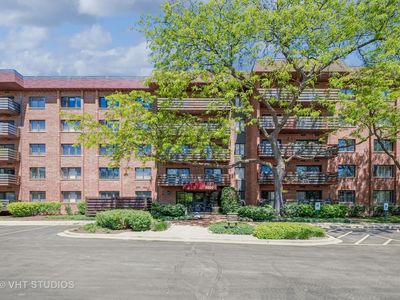 2020 Chestnut Ave APT 109, Glenview, IL, 60025