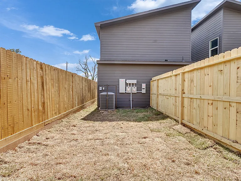 8304 De Priest St #B — Photo 8