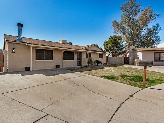 2nd image of 4431 W Sunnyslope Ln