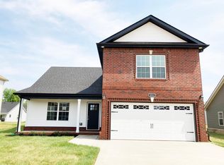 251 Dugger Dr, Clarksville, TN 37042