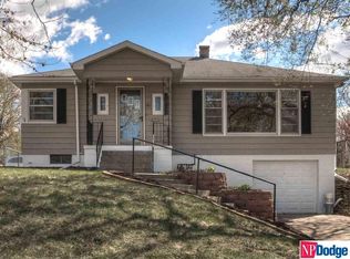 745 N 75th St, Omaha, NE 68114
