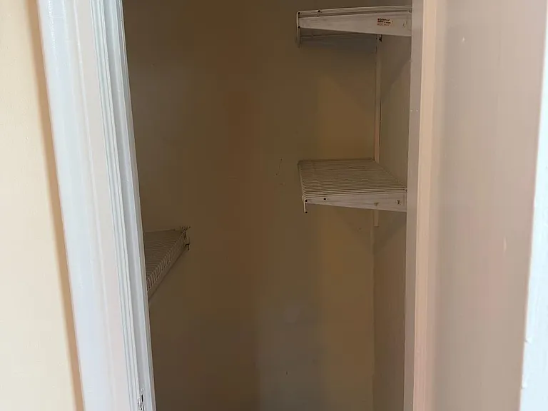 37 Courter Ave #1 — Photo 15