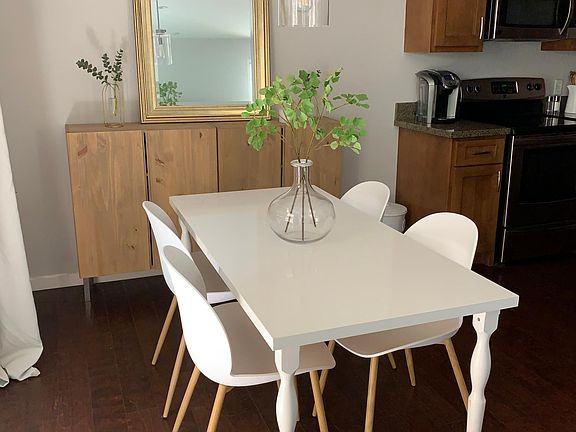 4th image of 4050 Rosenda Ct