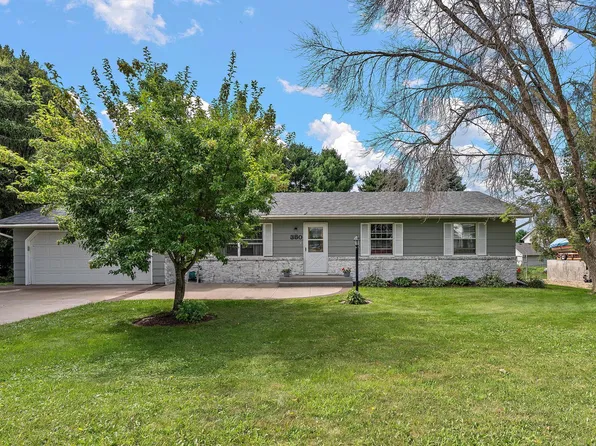 380 2nd St, Hammond, WI 54015