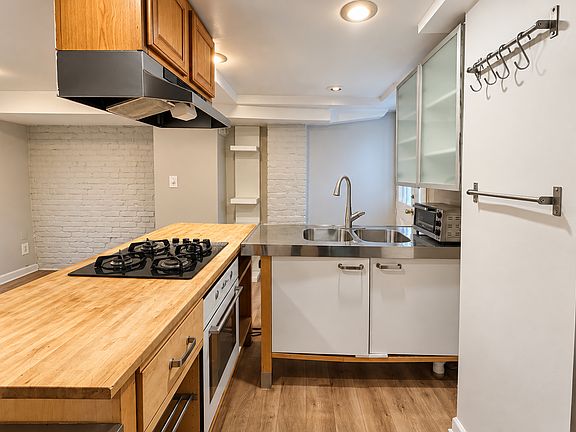 2nd image of 3343 17th St NW
