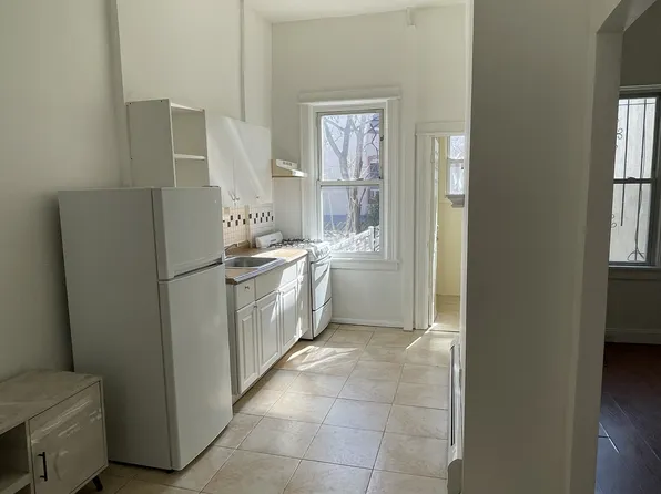 6502 Park Ave #1, West New York, NJ 07093