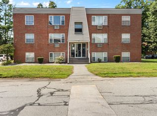 99 Cluff Crossing Rd APT F10, Salem, NH 03079