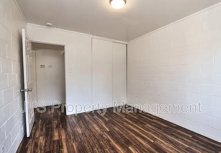 5912 21st Ave — Photo 14