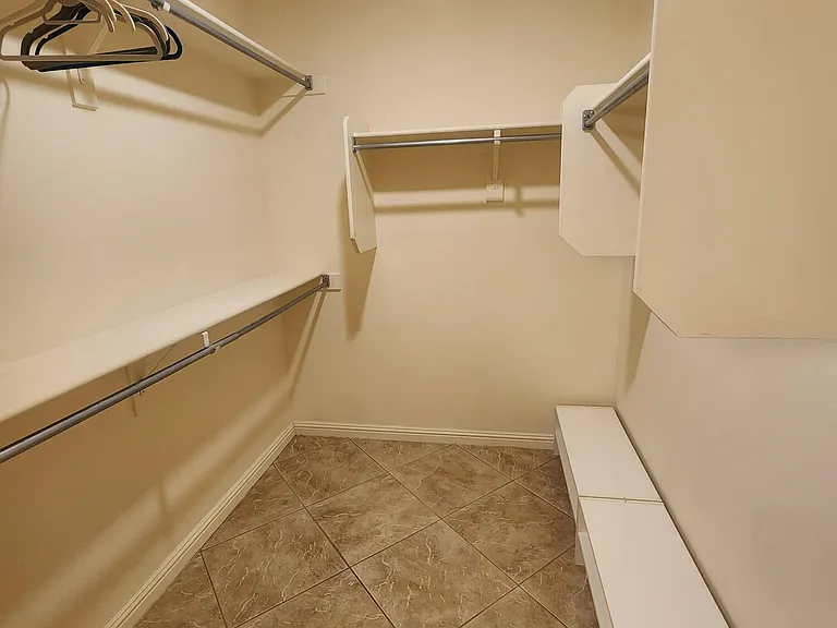14750 W Avalon Dr — Photo 22