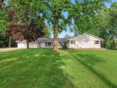 W132N12098 Mary Buth LANE, Germantown, WI, 53022