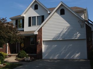 9020 Silver Oak Rd, Lincoln, NE 68526