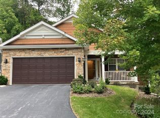 268 Shaws Creek Farm Rd, Laurel Park, NC 28739