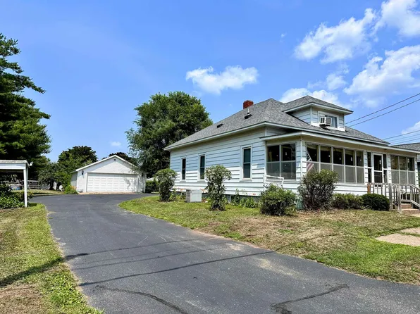 62561 Bluff Wilderness Ln, Prairie Du Chien, WI 53821