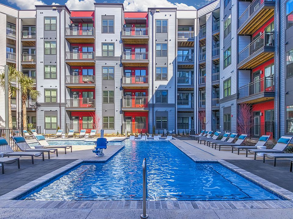 1st image of 8320 University Executive Park Dr #10462683