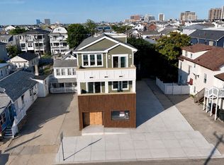 111 N Dorset Ave #B, Ventnor City, NJ 08406