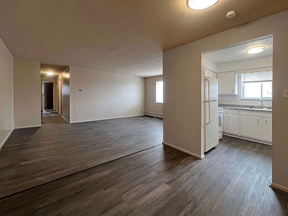 3rd image of 37 Heights Ave #2B-1Ba-900Sqft