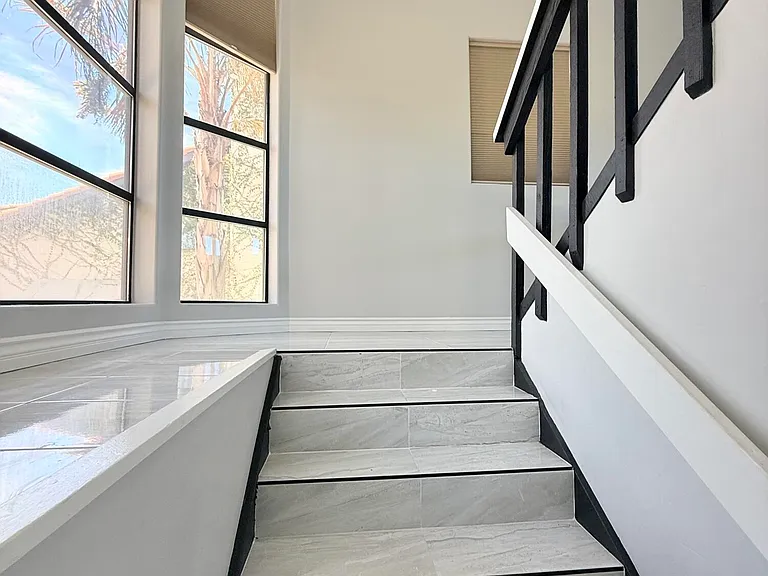 1406 E Tierra Buena Ln — Photo 10