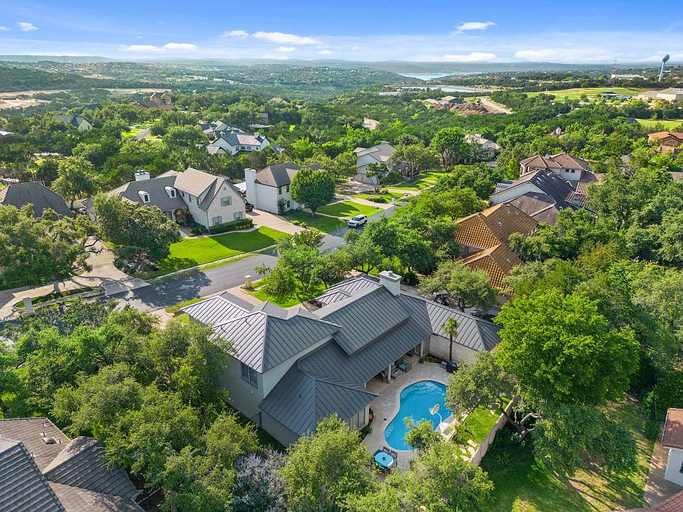 1st image of 21 Autumn Oaks Drive