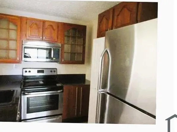 1121 SW 122nd Ave APT 107, Miami, FL 33184