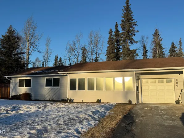 200 Pamela Ct, Kenai, AK 99611