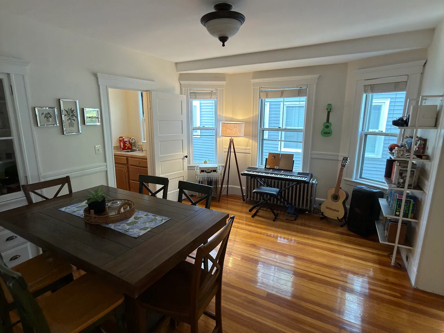 2 bed, 1300 sqft, $3,450 — Photo 4