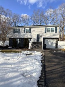 27 Manchester Rd, Huntington, NY, 11743