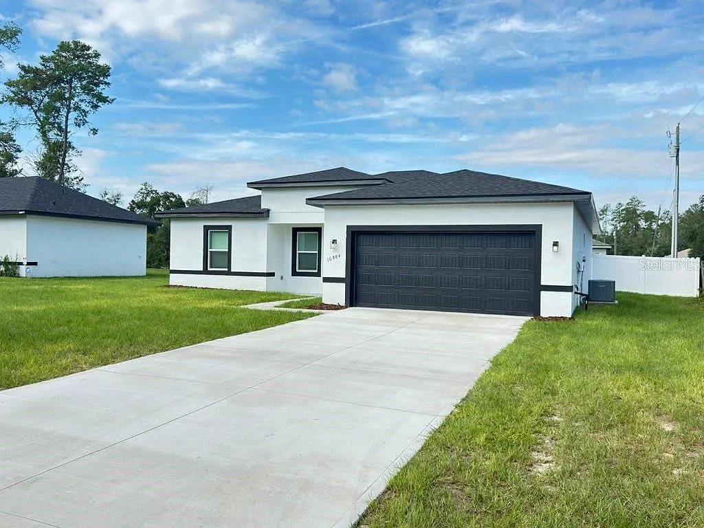 4 bed, 2.0 bath, 1833 sqft, $2,050 — Photo 2