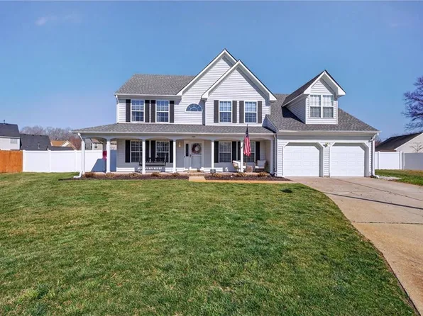 704 Camberly Ct, Chesapeake, VA 23320