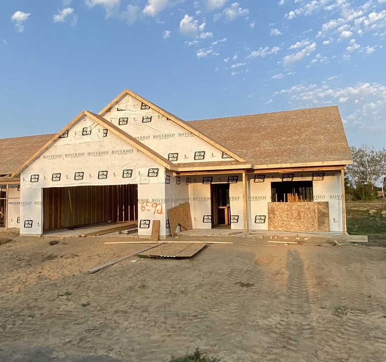 1st image of 6592 Sheldon Dr #12