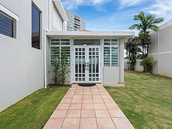 3rd image of URB VILLAS DE SAN IGNACIO CALLE SAN EDMUNDO #14