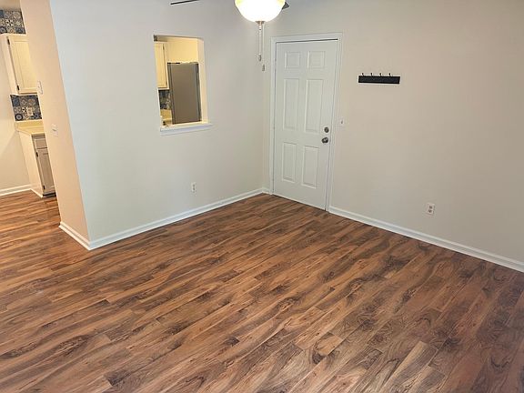 4th image of 5655 Hornaday Rd Unit H