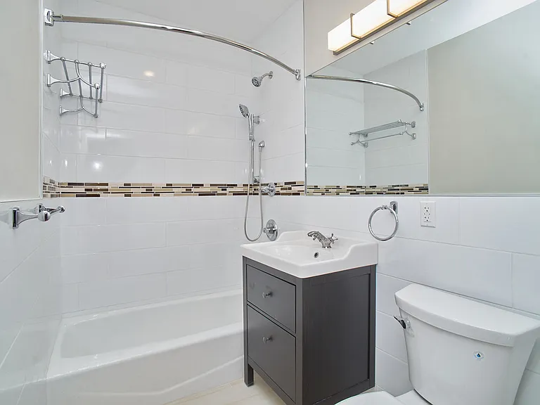 6703 13th Ave #3B — Photo 7