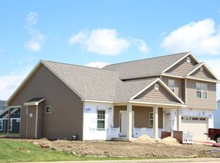 3022 E Stone Creek Blvd, Urbana, IL