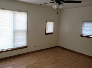 17908 Sacramento Ave, Homewood, IL 60430