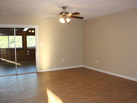 5th image of 9082 Acorn Blvd