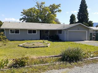 1425 SW Bridge St, Grants Pass, OR 97526