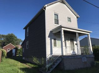 1930 Walnut Dr, Latrobe, PA 15650