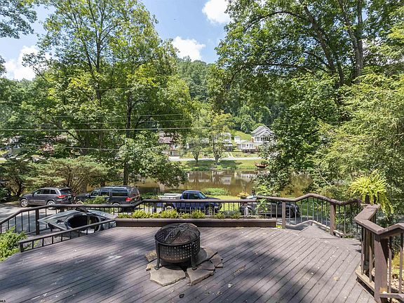 3rd image of 1430 Lake Floyd Cir